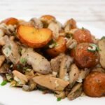 Potatoes with mushrooms
